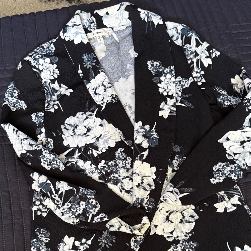 Meraki Monochrome Floral Blazer